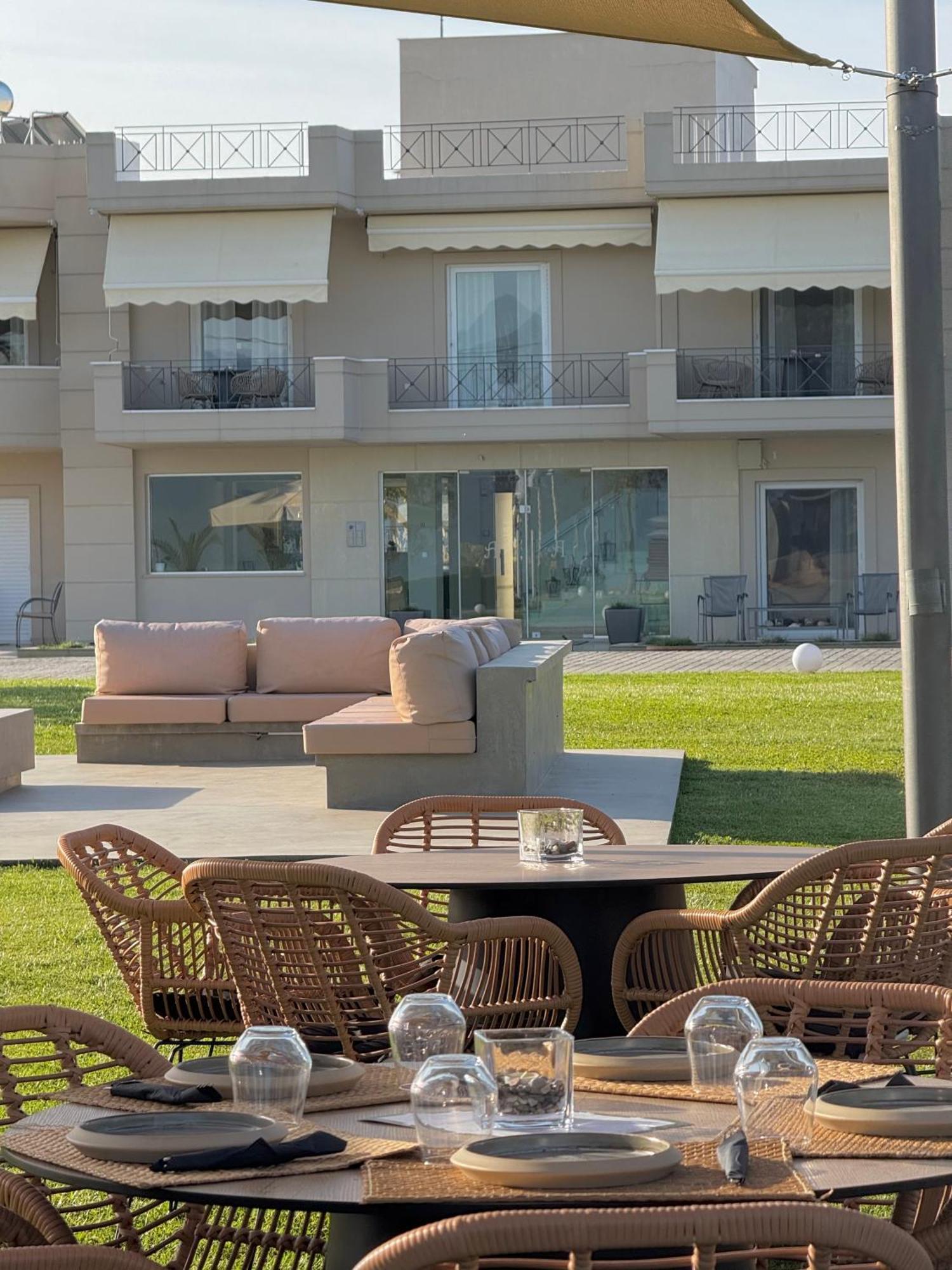 Apolonio Pefki Evia Aparthotel Luaran gambar